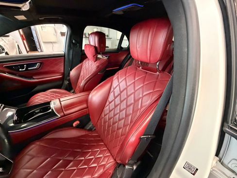 Used 2022 Mercedes-Benz S 580 S 580 4MATIC Sedan image 17
