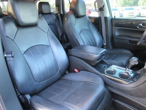 Used 2015 Buick Enclave Premium w/ Experience Buick Package FWD image 9