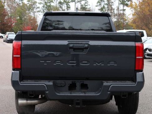 New 2025 Toyota Tacoma SR5 image 18