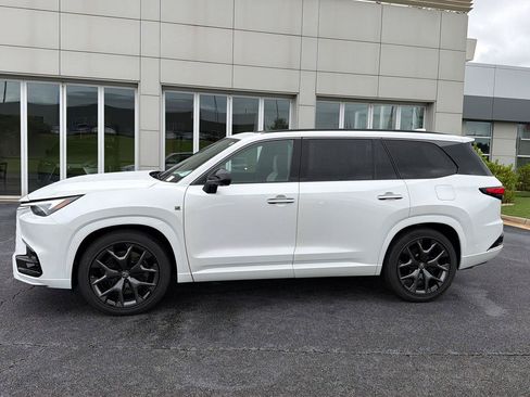 New 2026 Lexus TX 500h AWD image 3