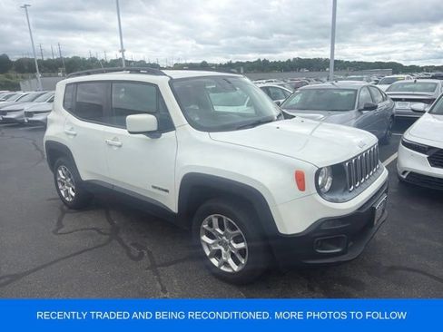 Used 2015 Jeep Renegade Latitude w/ Cold Weather Group AWD/4WD image 1