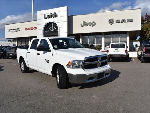 Used 2023 RAM 1500 Classic SLT w/ Trailer & Traction Group image 1