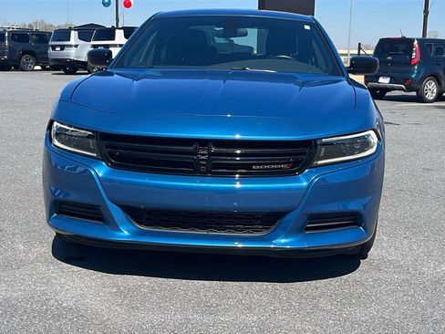 Used 2023 Dodge Charger SXT image 2