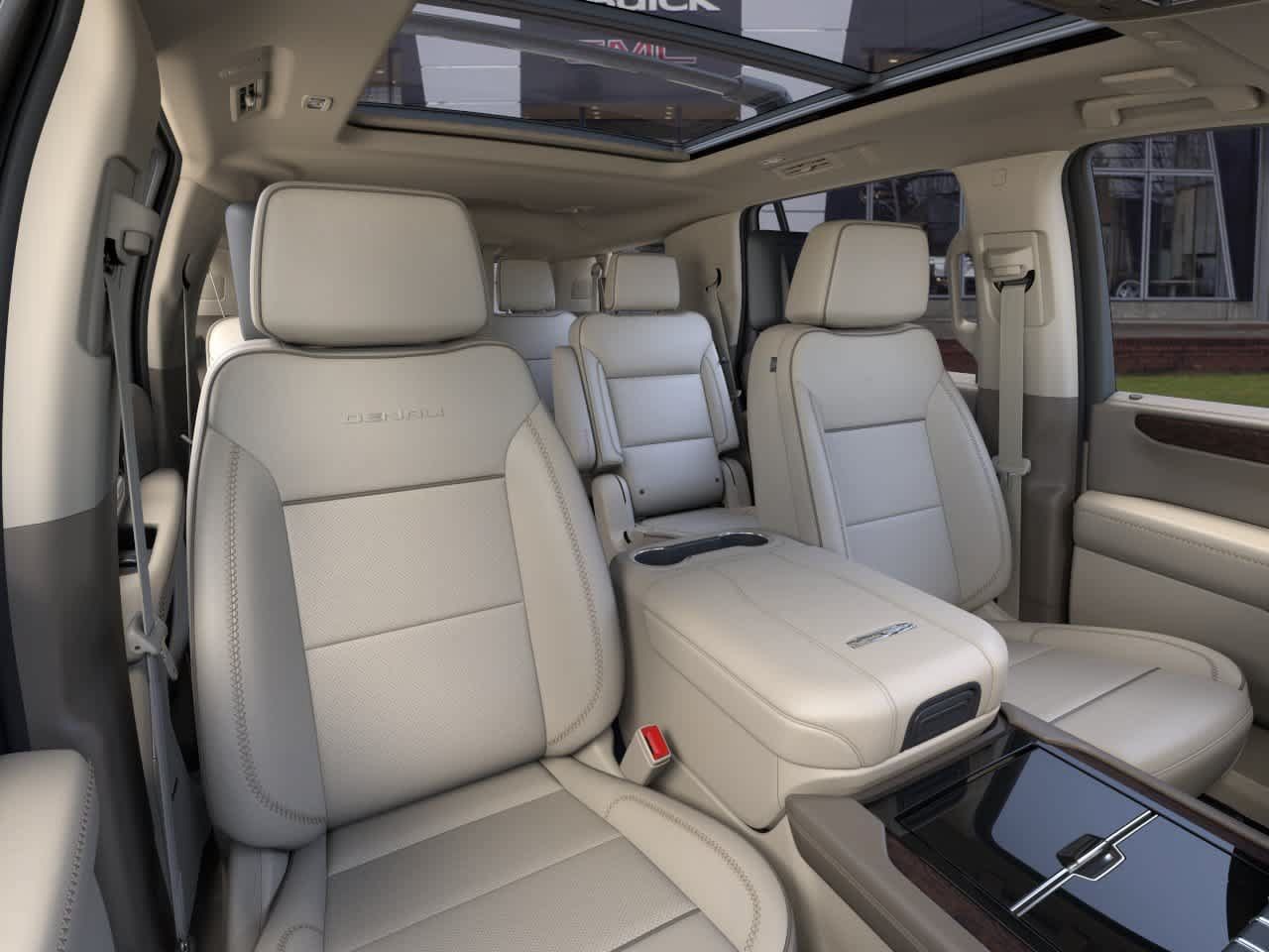 New 2026 GMC Yukon Denali w/ Denali Reserve Package AWD/4WD image 16