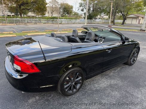 Used 2013 Volvo C70 T5 image 4