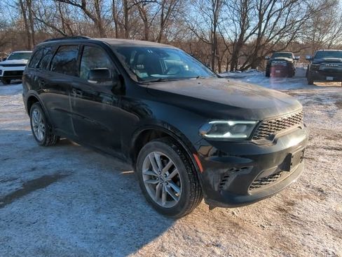 Used 2024 Dodge Durango GT image 2