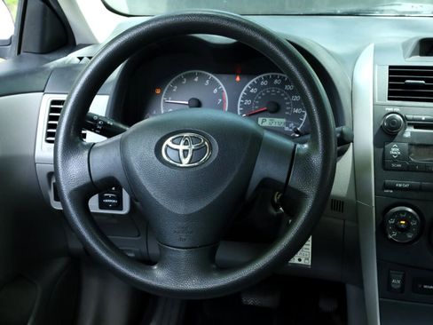 Used 2013 Toyota Corolla S Special Edition image 8