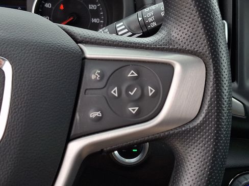 Used 2022 GMC Terrain SLE w/ Driver Convenience Package AWD/4WD image 21