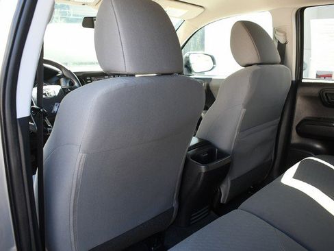 Used 2020 Toyota Tacoma SR image 19