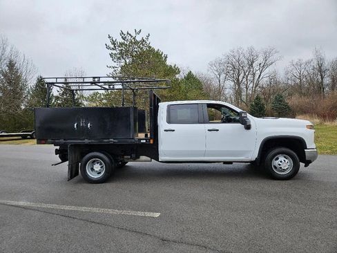 Used 2024 Chevrolet Silverado 3500 W/T w/ WT Convenience Package image 8