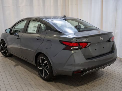New 2025 Nissan Versa SR w/ Trunk Package image 4