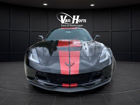 Used 2015 Chevrolet Corvette Z06 w/ 3LZ Preferred Equipment Group RWD image 8