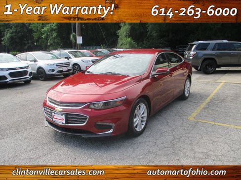 Used 2018 Chevrolet Malibu LT w/ Driver Confidence Package FWD image 1
