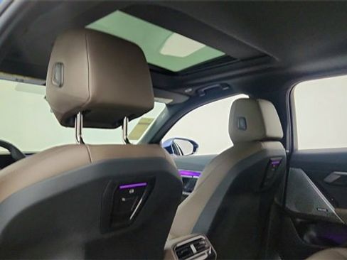 Used 2025 BMW 540i xDrive image 29