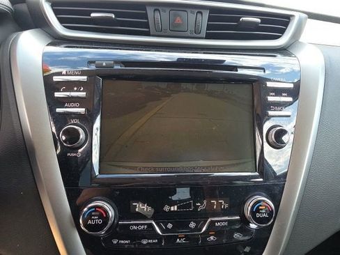 Used 2023 Nissan Murano SV image 19