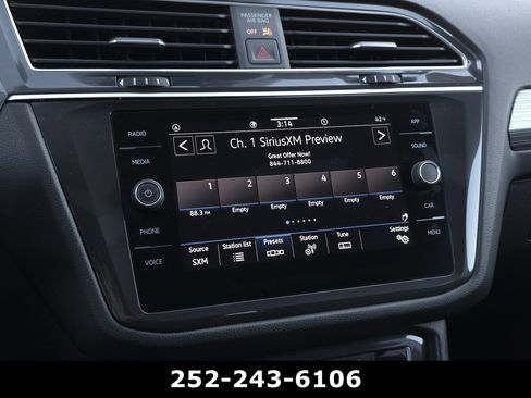 Used 2024 Volkswagen Tiguan Wolfsburg Edition image 21