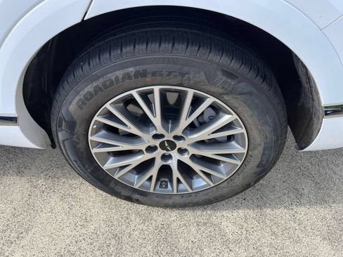 Used 2026 Genesis GV80 2.5T AWD/4WD image 32