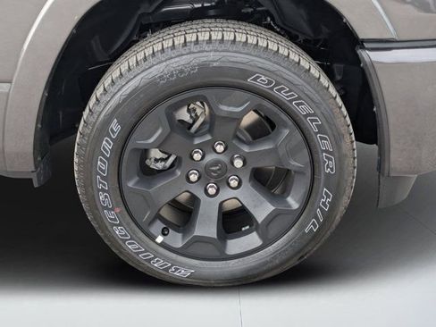 New 2026 RAM 1500 Big Horn AWD/4WD image 9