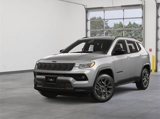New 2025 Jeep Compass Latitude w/ Altitude Special Edition image 1