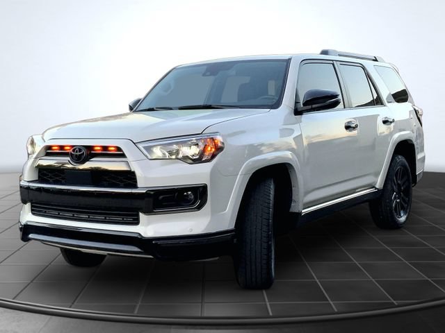 Used 2021 Toyota 4Runner Nightshade AWD/4WD image 4