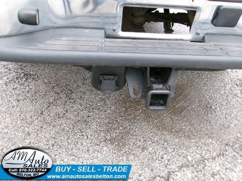 Used 2005 Chevrolet Silverado 1500 LS w/ Light Duty Power Package RWD image 11