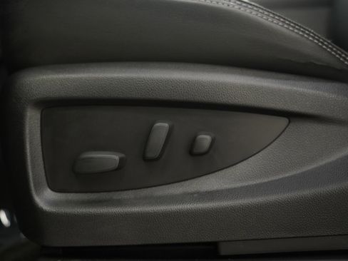 Used 2018 GMC Yukon XL Denali w/ Open Road Package image 32