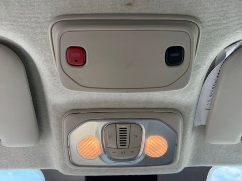 Used 2025 RAM ProMaster 2500 w/ Convenience Group FWD image 22