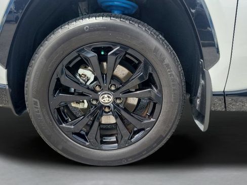 Certified 2024 Toyota RAV4 XSE AWD/4WD image 25