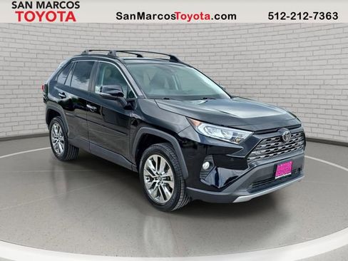 Used 2020 Toyota RAV4 Limited FWD image 3