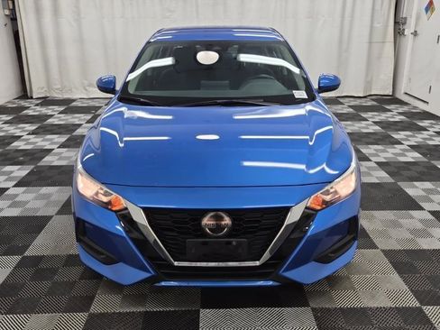 Used 2021 Nissan Sentra SV image 2
