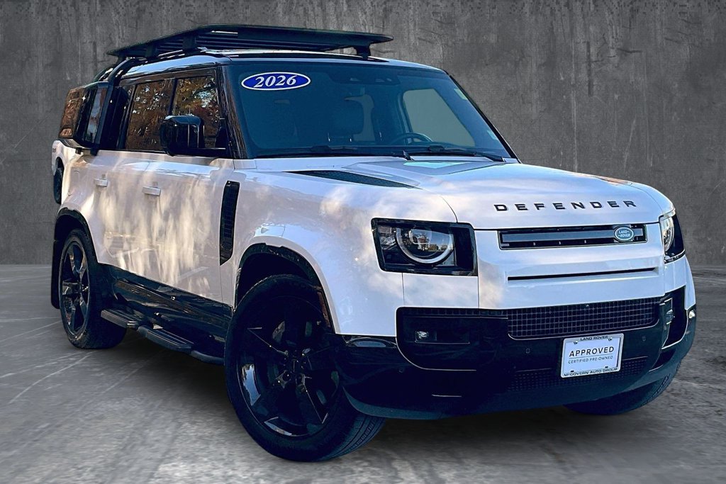 Used 2026 Land Rover Defender 110 X-Dynamic SE AWD/4WD image 3
