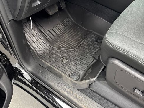 New 2026 RAM 1500 Big Horn AWD/4WD image 14