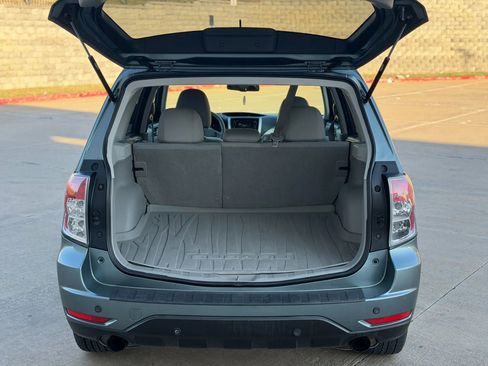 Used 2011 Subaru Forester 2.5X Premium image 11