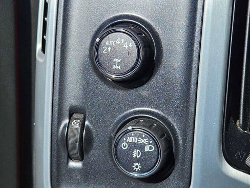 Used 2018 GMC Sierra 1500 SLT w/ Texas SLT Premium Package image 31