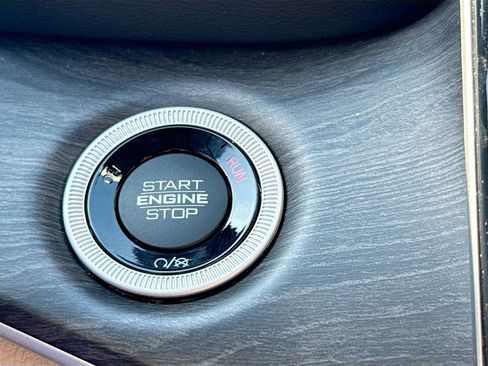 New 2024 Jeep Grand Cherokee Limited AWD/4WD image 21