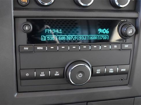 New 2025 Chevrolet Express 2500 Work Van w/ Driver Convenience Package image 25