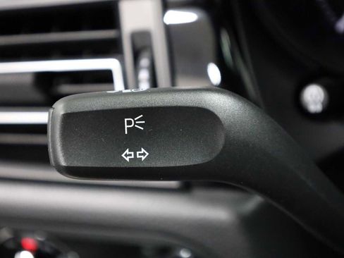 New 2026 Porsche Macan AWD/4WD image 31