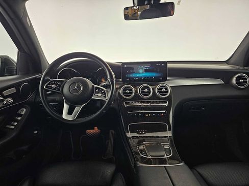 Used 2020 Mercedes-Benz GLC 300 4MATIC image 18