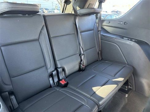 Used 2023 GMC Yukon Denali image 11