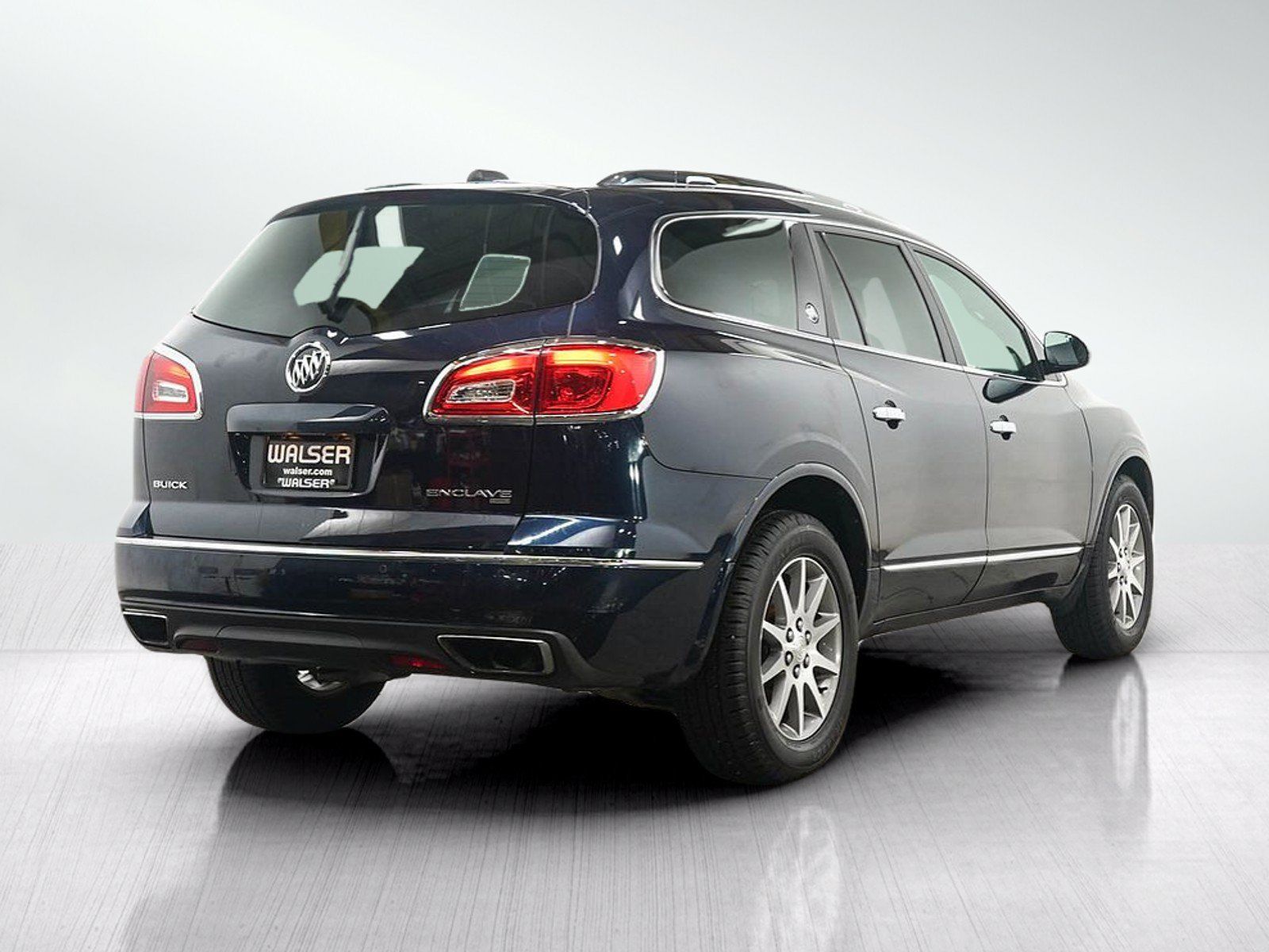 Used 2017 Buick Enclave Leather w/ Trailering Package AWD/4WD image 5