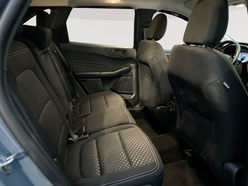 Used 2025 Ford Escape Active w/ Cold Weather Package AWD/4WD image 27