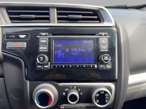 Used 2015 Honda Fit LX image 30