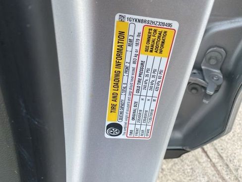 Used 2017 Cadillac XT5 Luxury w/ Driver Awareness Package image 35