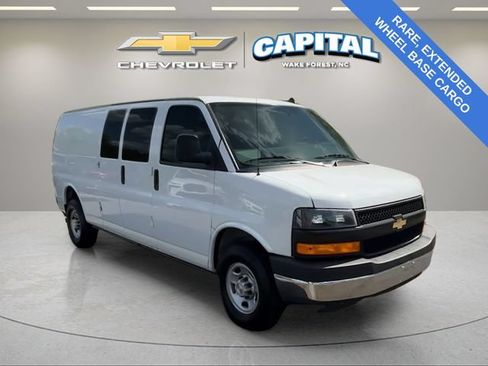Used 2022 Chevrolet Express 2500 Extended w/ Driver Convenience Package RWD image 7