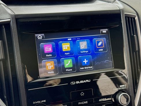 Used 2018 Subaru Impreza 2.0i Premium image 16