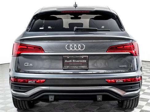 Used 2023 Audi Q5 2.0T Premium Plus w/ Premium Plus Package AWD/4WD image 7