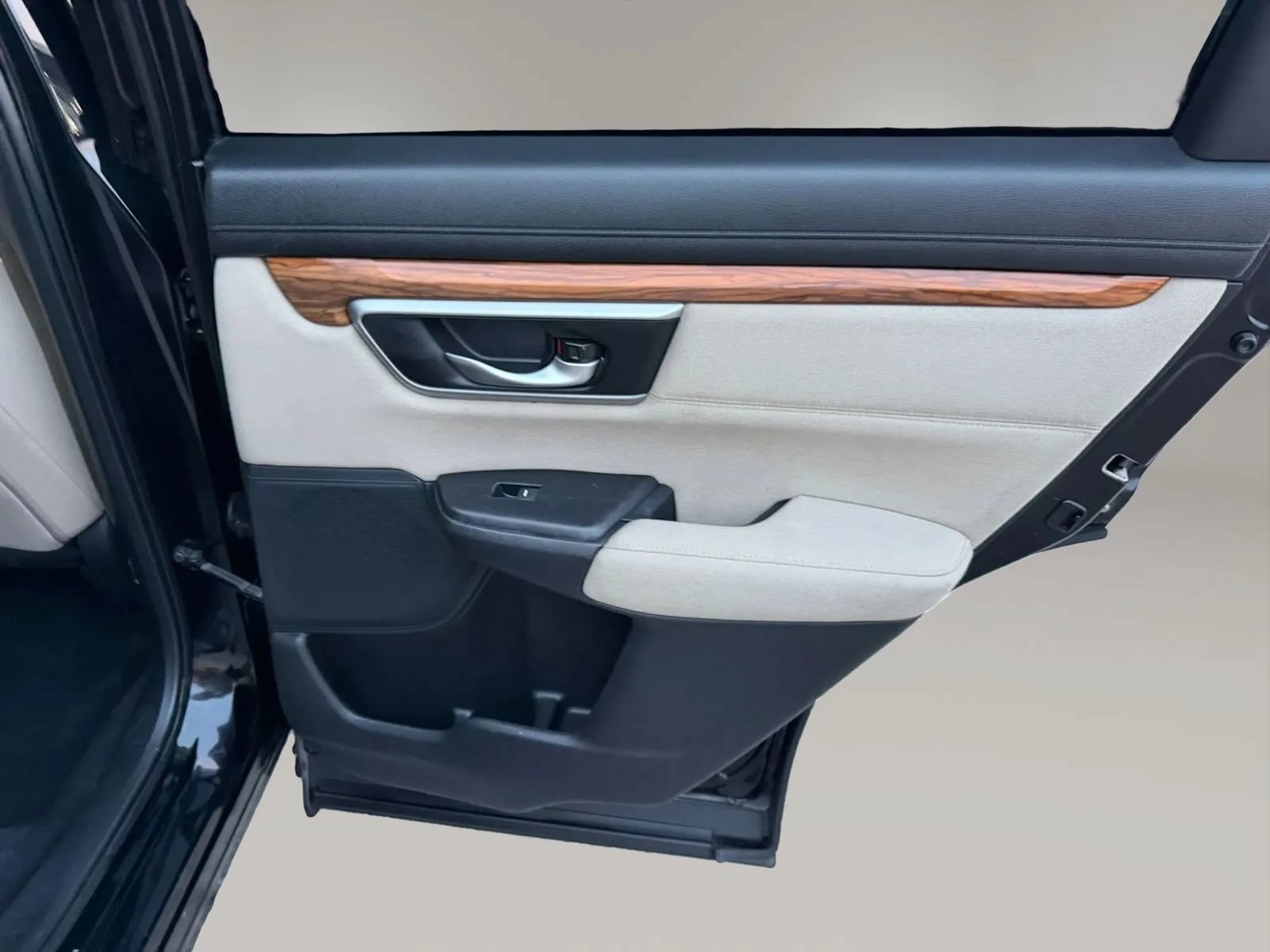 Used 2017 Honda CR-V EX image 34