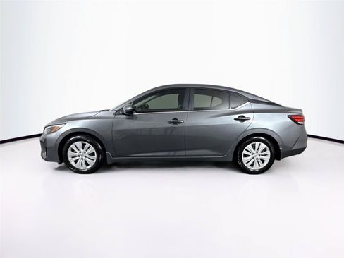 Used 2025 Nissan Sentra S FWD image 12