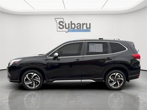 Used 2024 Subaru Forester Touring image 4