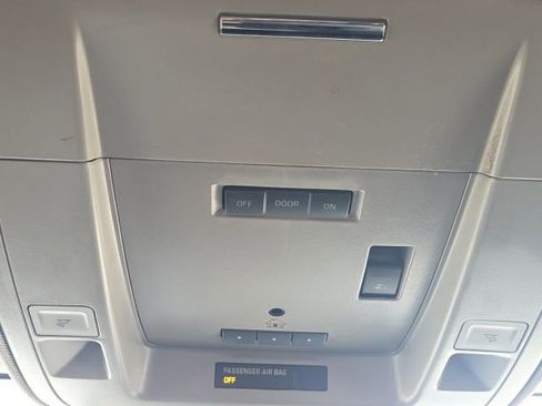 Used 2017 Chevrolet Silverado 1500 LT w/ All Star Edition image 21